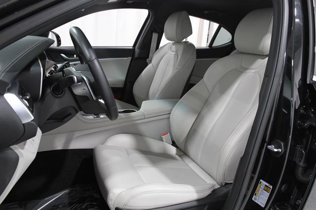 2023 Genesis G70 2.0T AWD