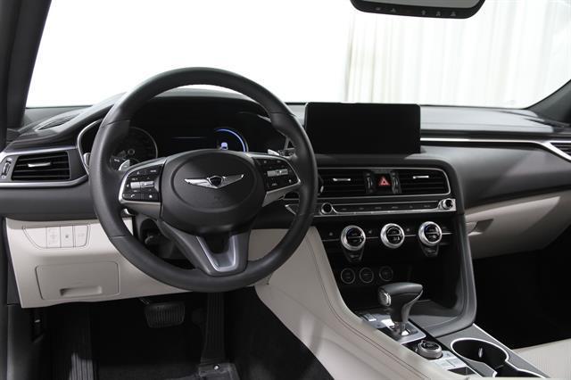 2023 Genesis G70 2.0T AWD