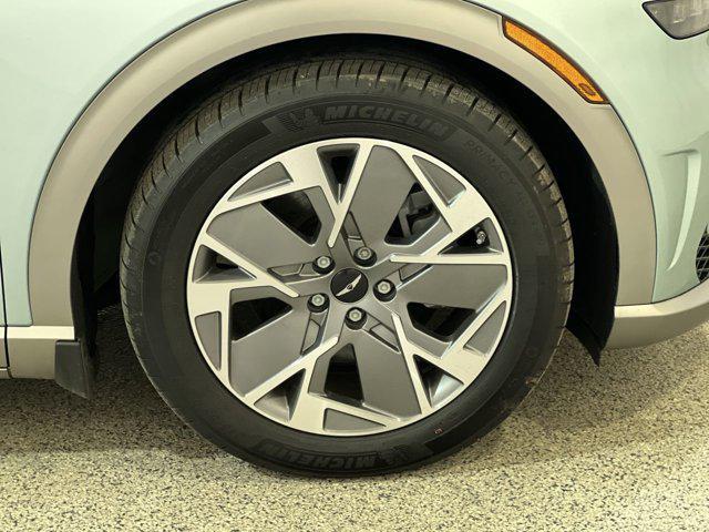 2025 Genesis GV60 Standard AWD