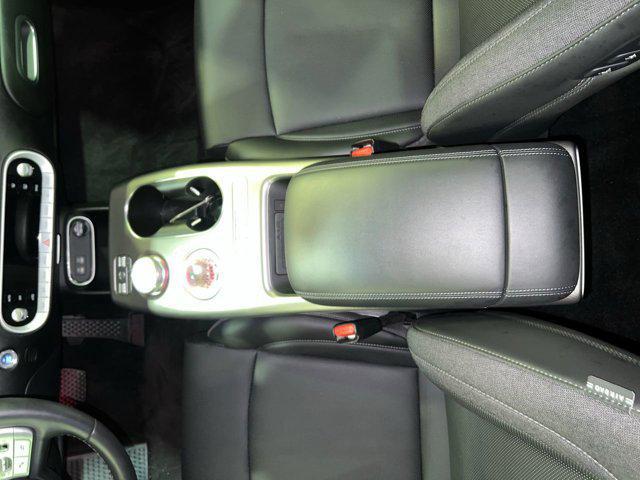 2025 Genesis GV60 Standard AWD