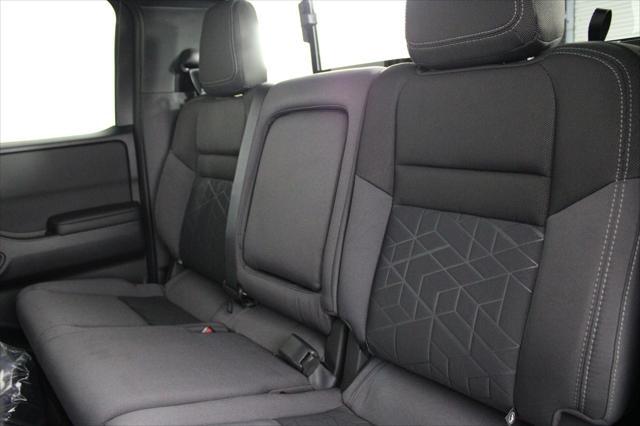2026 Nissan Frontier Crew Cab SV 4x2