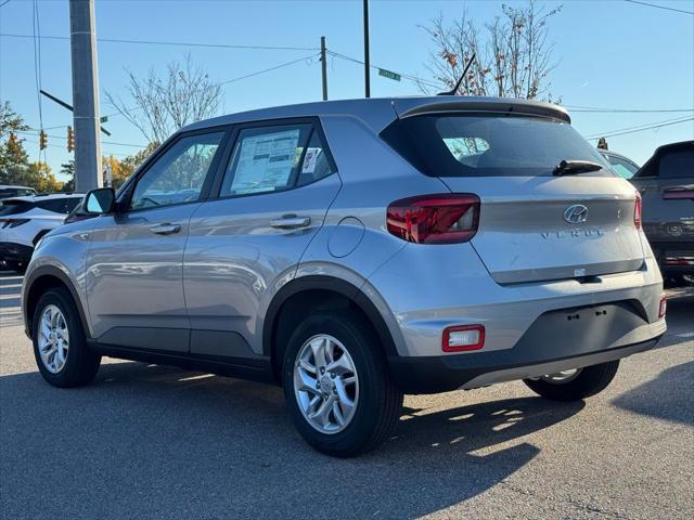 2026 Hyundai Venue SE