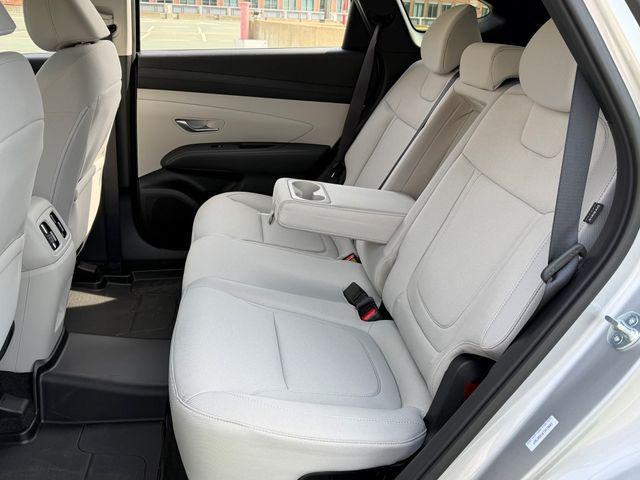 2026 Hyundai Tucson Hybrid SEL