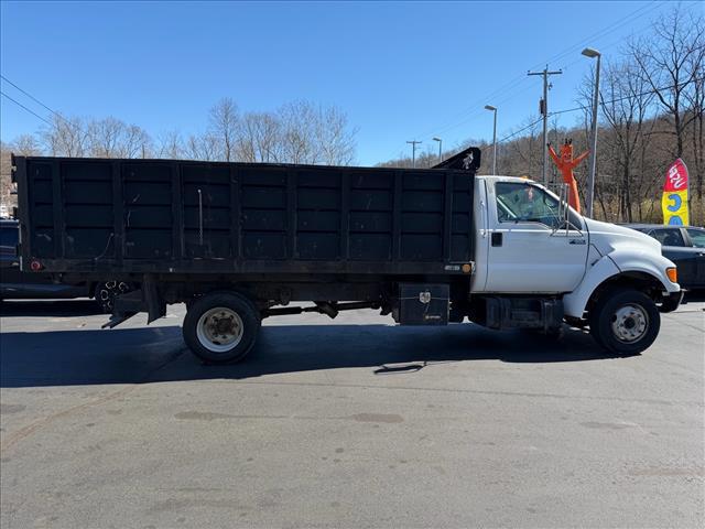 2001 Ford F-650 XL