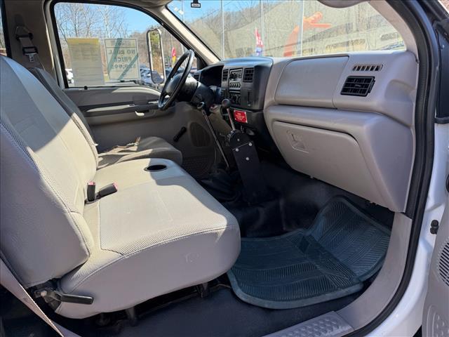 2001 Ford F-650 XL