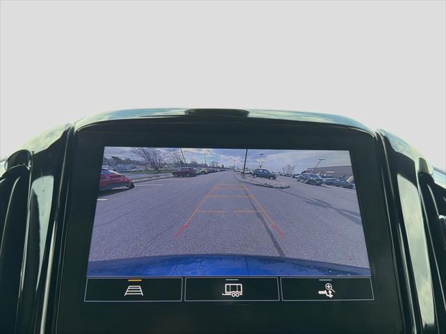 2023 Chevrolet Traverse AWD LT Leather