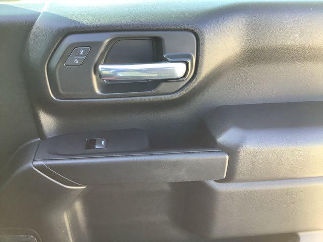 2021 Chevrolet Silverado 1500 4WD Crew Cab Short Bed Custom Trail Boss