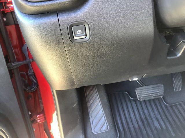 2021 Chevrolet Silverado 1500 4WD Crew Cab Short Bed Custom Trail Boss