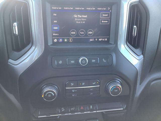 2021 Chevrolet Silverado 1500 4WD Crew Cab Short Bed Custom Trail Boss