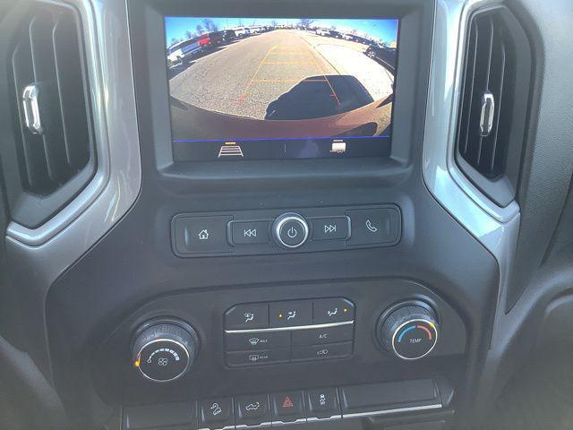2021 Chevrolet Silverado 1500 4WD Crew Cab Short Bed Custom Trail Boss