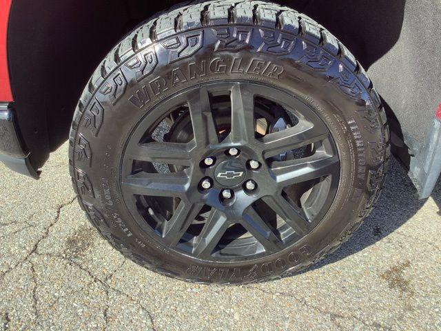 2021 Chevrolet Silverado 1500 4WD Crew Cab Short Bed Custom Trail Boss