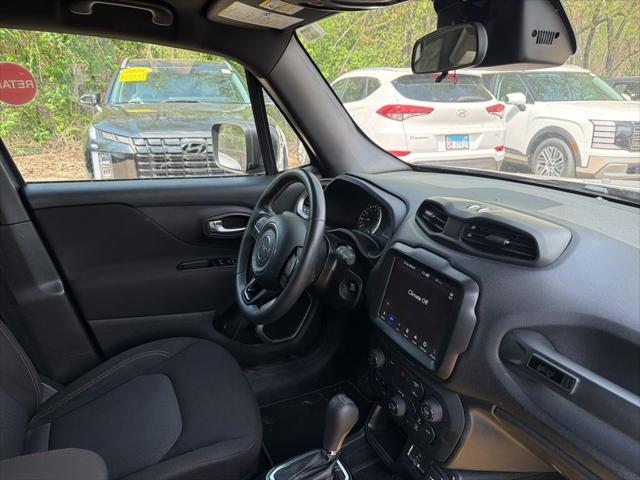 2021 Jeep Renegade Latitude FWD
