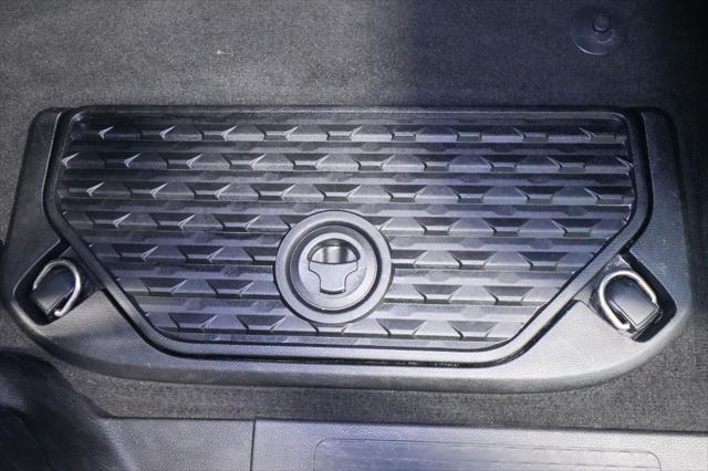 2019 Ram 1500 Big Horn/Lone Star Crew Cab 4x4 5'7" Box
