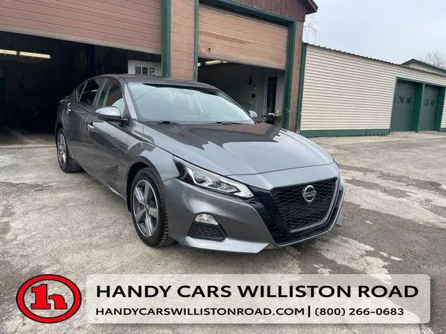2022 Nissan Altima SV Intelligent AWD for sale in St Albans, VT