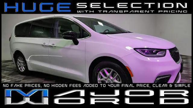 2024 Chrysler Pacifica Touring L for sale in Long Island City, NY