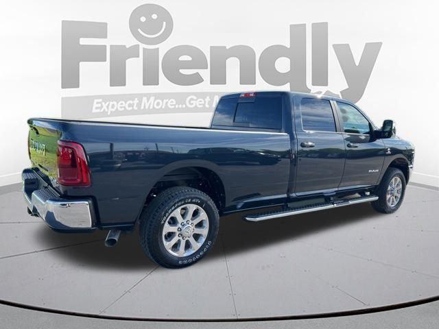 2026 Ram 3500 Laramie Crew Cab 4x4 8' Box
