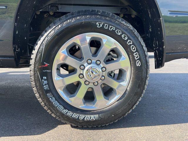 2026 Ram 3500 Laramie Crew Cab 4x4 8' Box