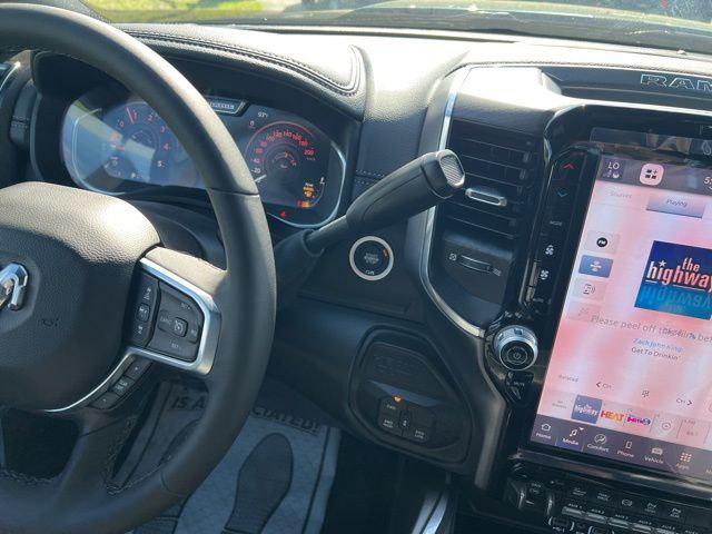 2026 Ram 3500 Laramie Crew Cab 4x4 8' Box
