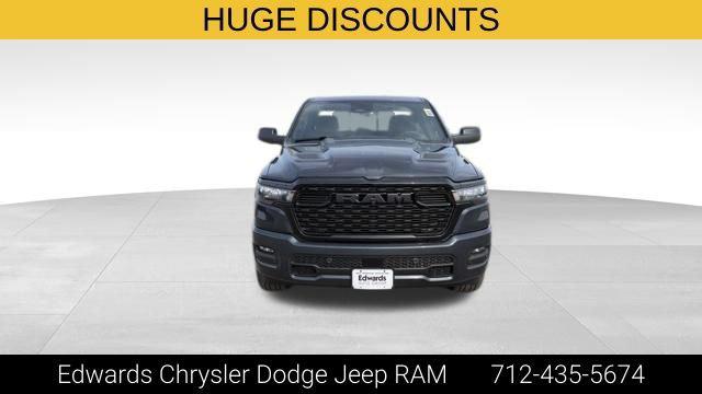 2026 RAM Ram 1500 RAM 1500 EXPRESS CREW CAB 4X4 57 BOX