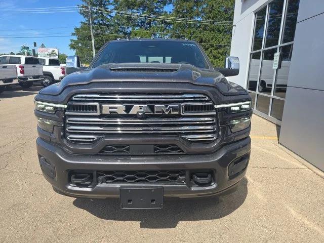 2026 RAM Ram 3500 RAM 3500 LARAMIE CREW CAB 4X4 8 BOX