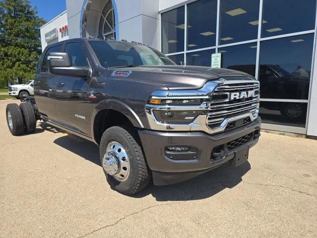 2026 RAM Ram 3500 Chassis Cab RAM 3500 BIG HORN CREW CAB CHASSIS 4X4 60 CA