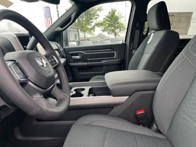 2026 Ram 2500 Big Horn Crew Cab 4x4 64 Box