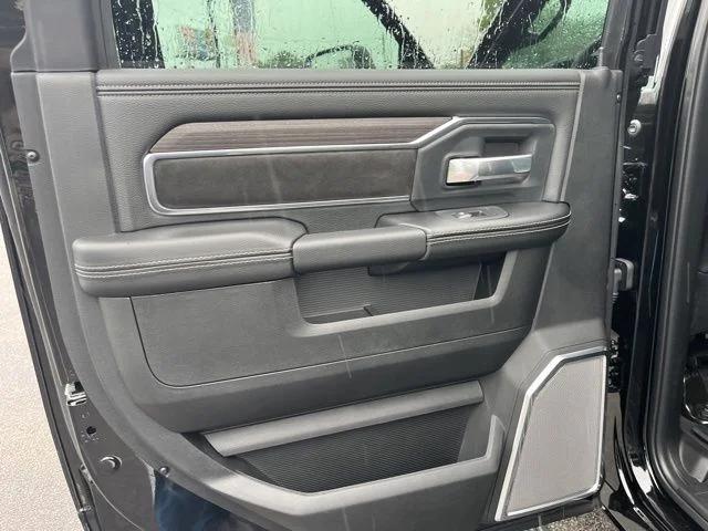 2026 Ram 2500 Laramie Crew Cab 4x4 6'4" Box