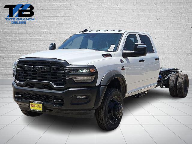 2026 RAM 5500 Chassis RAM 5500 TRADESMAN CHASSIS CREW CAB 4X4 84 CA