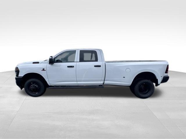 2026 RAM Ram 3500 RAM 3500 TRADESMAN CREW CAB 4X4 8 BOX 2026 RAM Ram 3500 RAM 3500 TRADESMAN CREW CAB 4X4 8 BOX