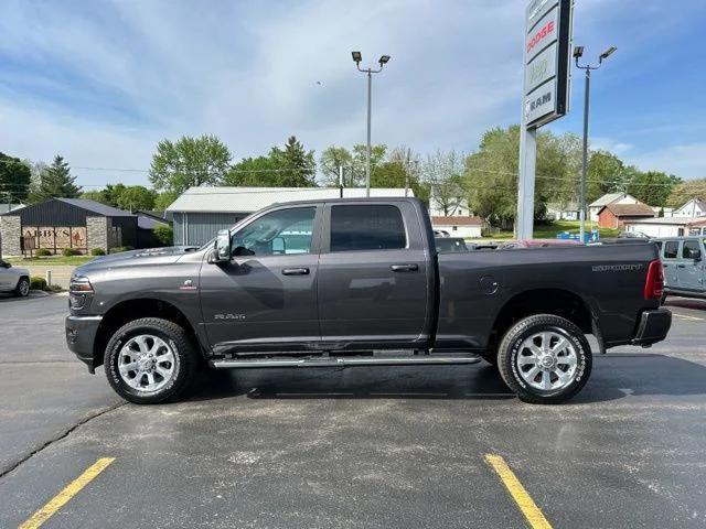 2026 Ram 3500 Laramie Crew Cab 4x4 64 Box