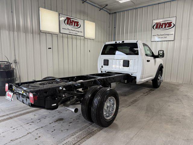 2026 RAM 3500 Chassis RAM 3500 TRADESMAN CHASSIS REGULAR CAB 4X4 84 CA