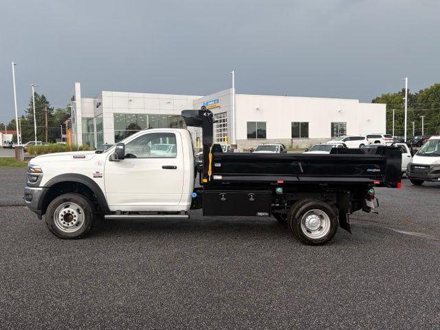 2026 RAM 5500 Chassis RAM 5500 TRADESMAN CHASSIS REGULAR CAB 4X4 84 CA