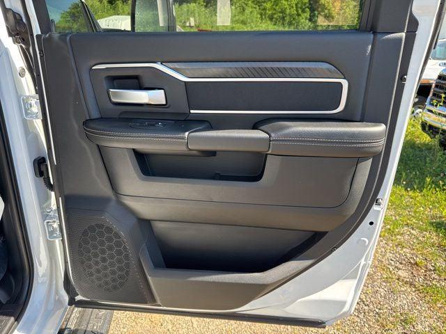 2026 Ram 2500 Big Horn Crew Cab 4x4 6'4" Box