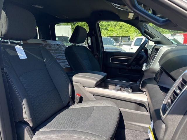 2026 Ram 2500 Big Horn Crew Cab 4x4 6'4" Box