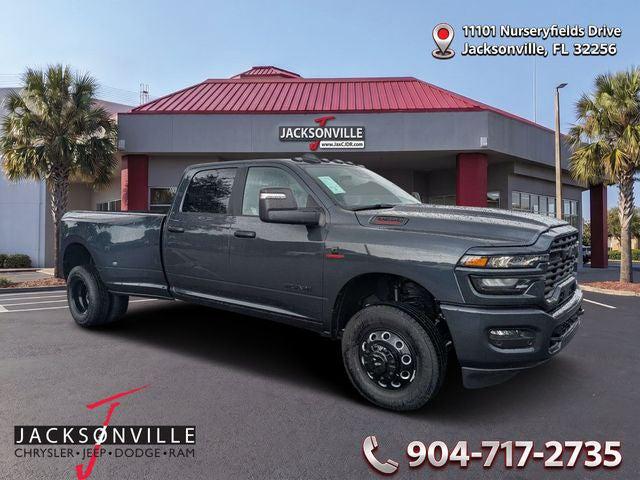 2026 RAM 3500 RAM 3500 BIG HORN CREW CAB 4X4 8 BOX