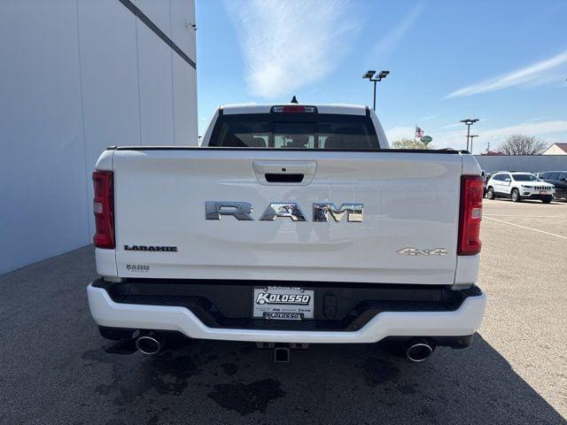 2026 Ram 1500 Laramie Crew Cab 4x4 5'7" Box