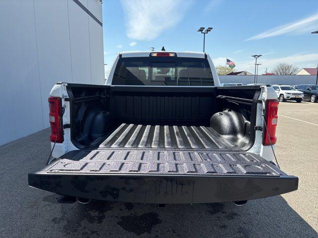 2026 Ram 1500 Laramie Crew Cab 4x4 5'7" Box