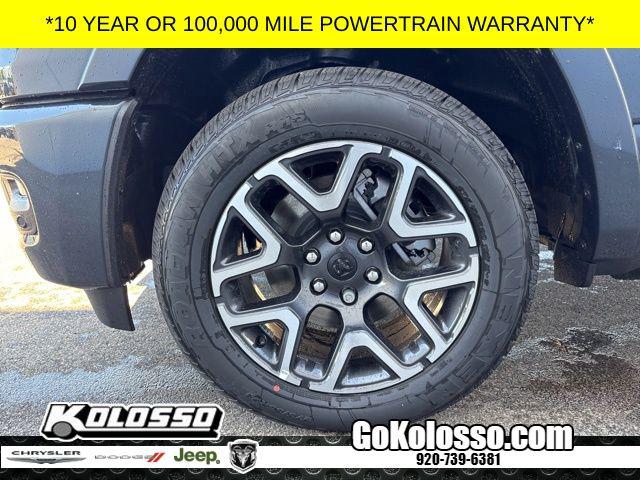 2026 Ram 1500 Laramie Crew Cab 4x4 5'7" Box