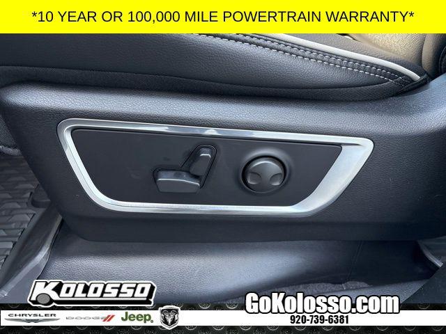 2026 Ram 1500 Laramie Crew Cab 4x4 5'7" Box
