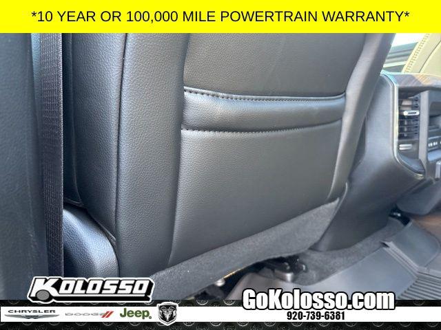 2026 Ram 1500 Laramie Crew Cab 4x4 5'7" Box