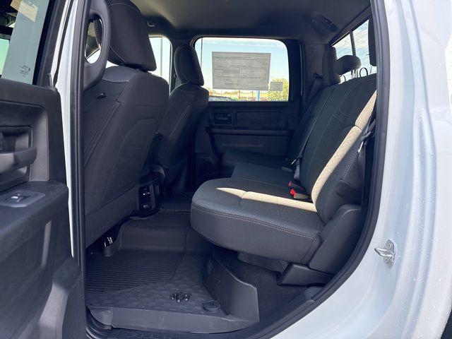 2026 Ram 2500 Black Express Crew Cab 4x4 6'4" Box