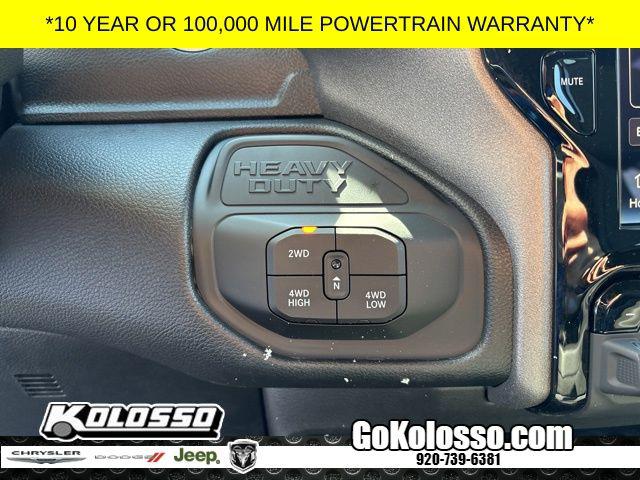 2026 Ram 2500 Black Express Crew Cab 4x4 6'4" Box