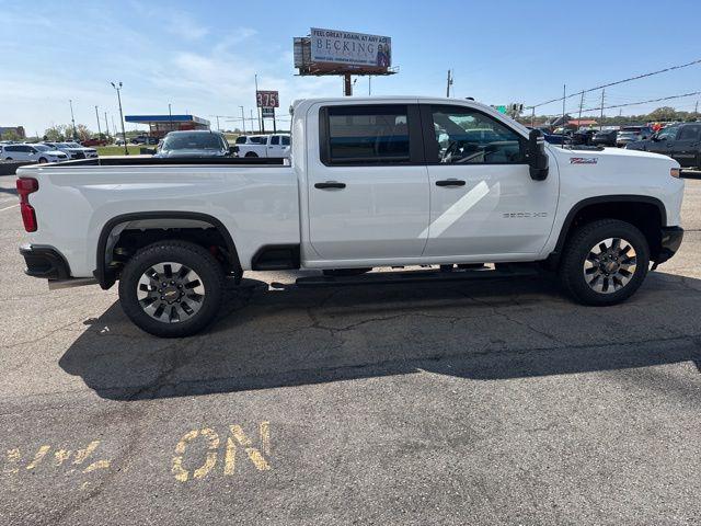 2026 Chevrolet Silverado 2500HD Custom