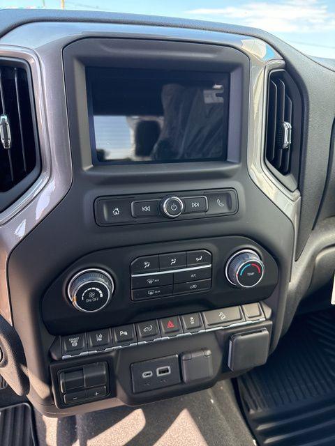 2026 Chevrolet Silverado 2500HD Custom