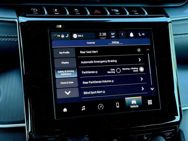 2026 Jeep Grand Cherokee L Altitude 4x4