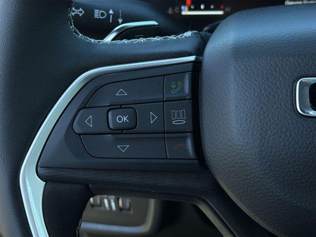2026 Jeep Grand Cherokee L Altitude 4x4