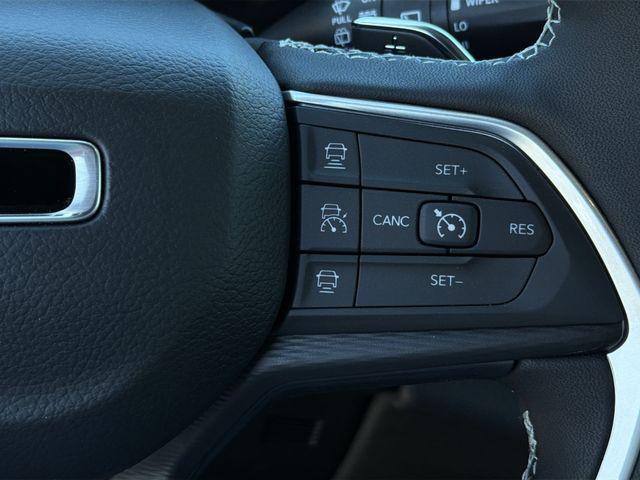 2026 Jeep Grand Cherokee L Altitude 4x4