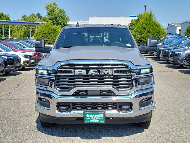 2026 RAM 3500 Chassis RAM 3500 TRADESMAN CREW CAB CHASSIS 4X4 60 CA