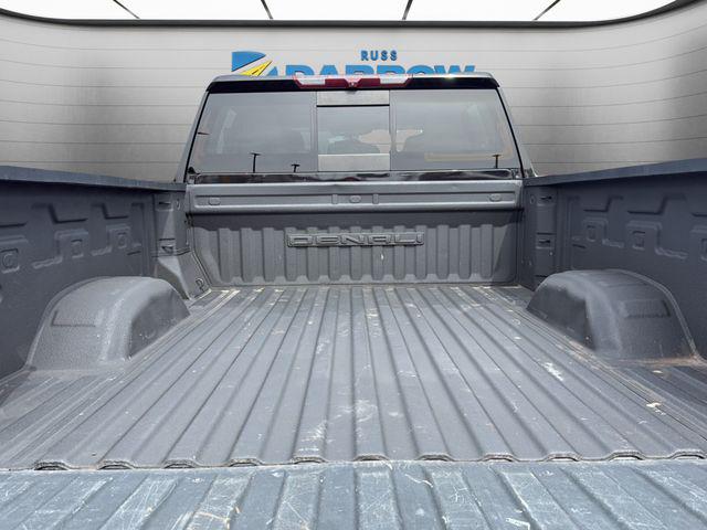 2022 GMC Sierra 2500HD 4WD Crew Cab Standard Bed Denali