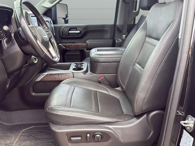 2022 GMC Sierra 2500HD 4WD Crew Cab Standard Bed Denali